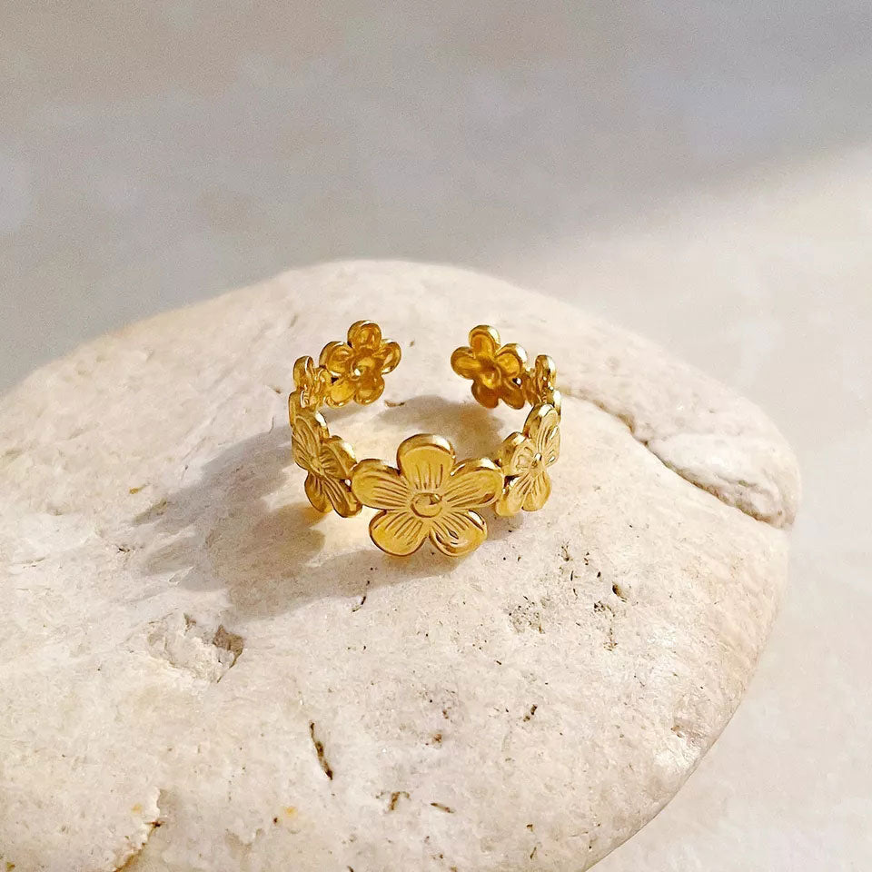 Flora Bloom Ring