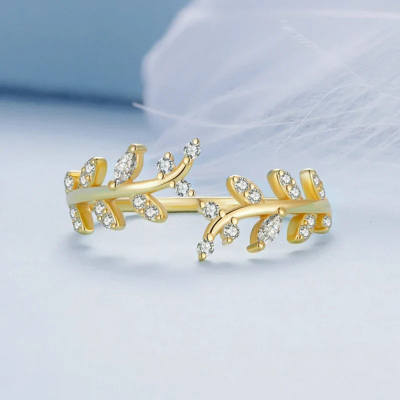 Fiora Leaf Ring