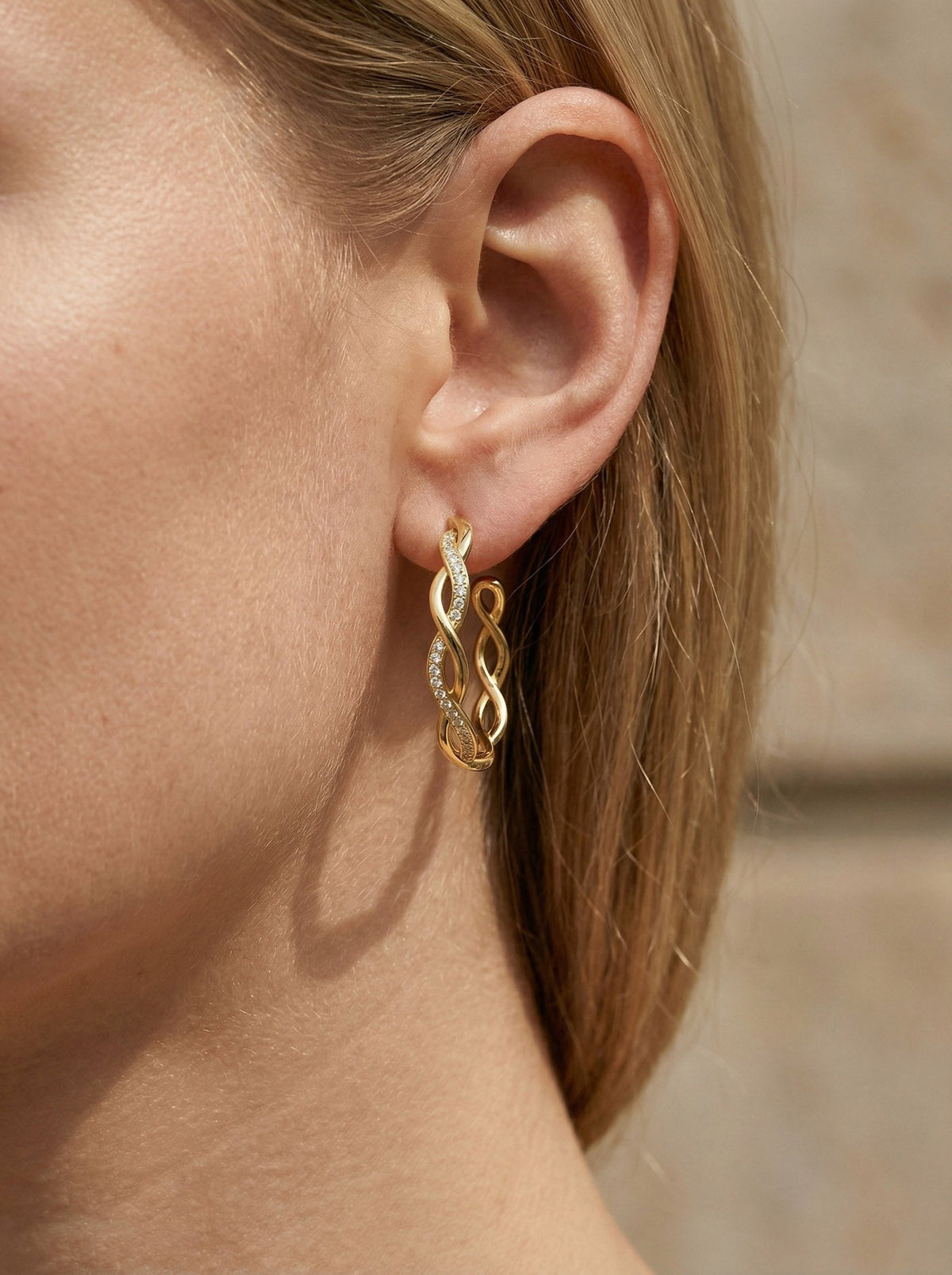 Aurea Wave Hoops