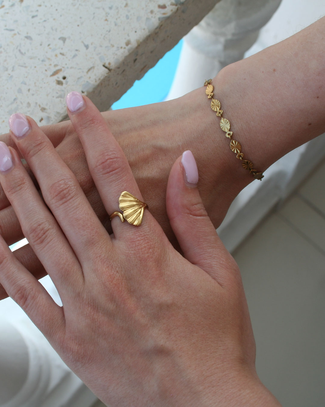 Elara Shell Ring