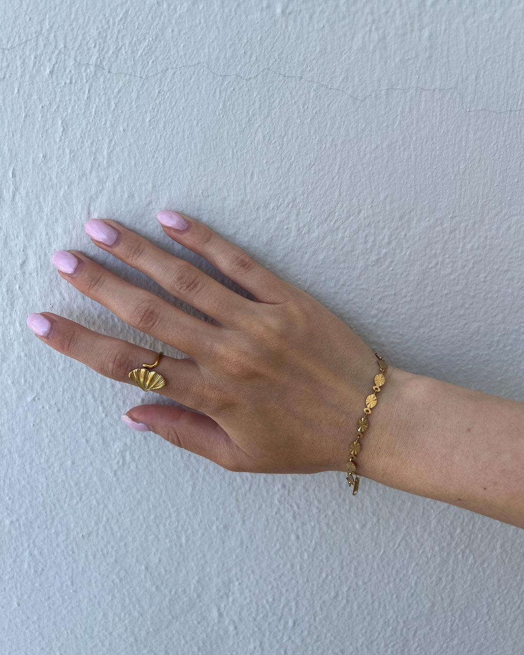 Elara Shell Ring