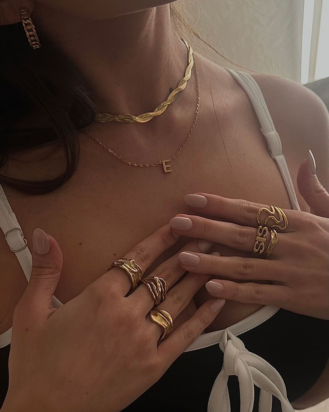 Sorelle Twist Necklace